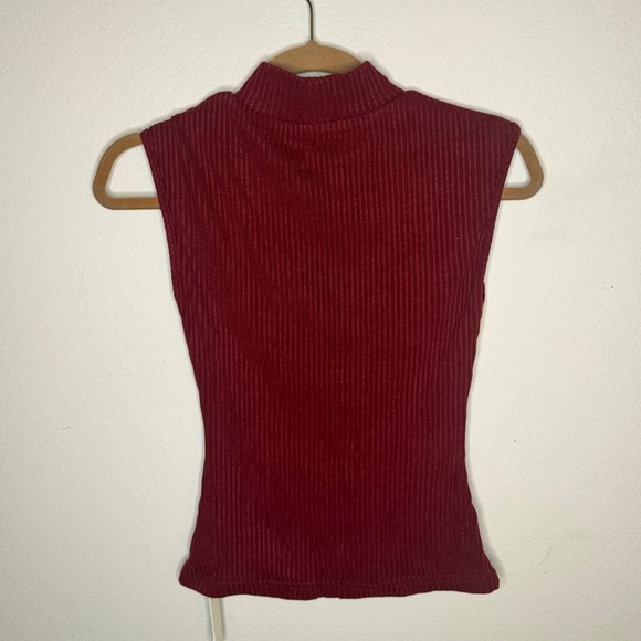 NWT OGL Turtleneck Tank Size XS - Picture 2 of 4